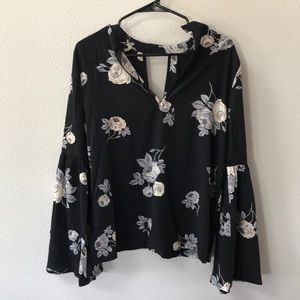 Buddy Love floral Bell sleeve blouse